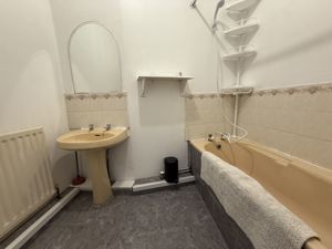 Photo 17- click for photo gallery